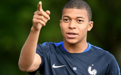 米兰电竞-出租车难求